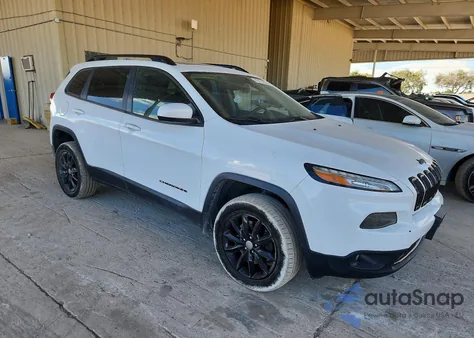 2014 Jeep Cherokee Latitude z USA, uszkodzony, nr VIN 1C4PJMCS7EW285977